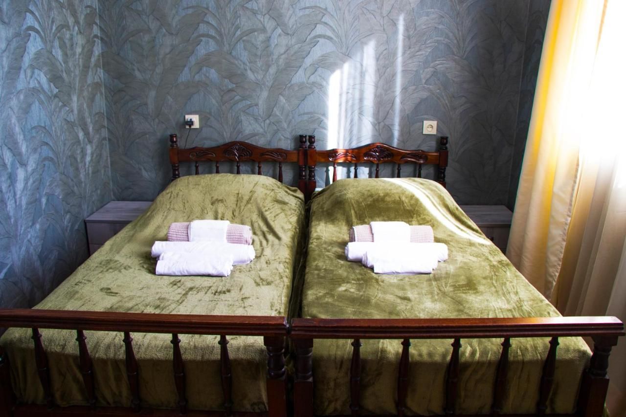 Дома для отпуска Mtatsminda Family Corner Тбилиси-13