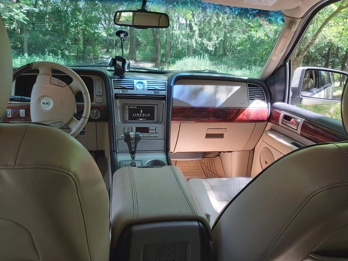 Дома для отпуска Mtatsminda Family Corner Тбилиси-43