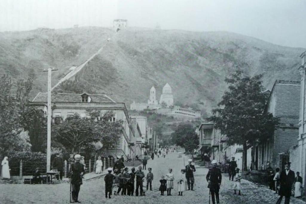 Дома для отпуска Mtatsminda Family Corner Тбилиси-99