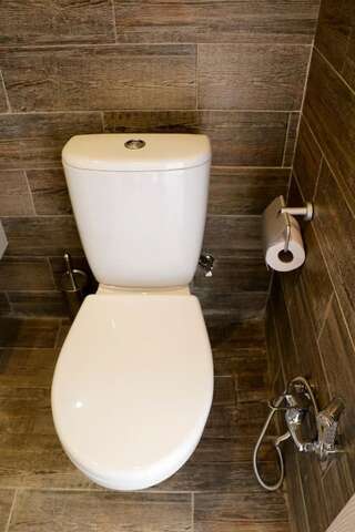 Дома для отпуска Mtatsminda Family Corner Тбилиси Дом для отпуска-72